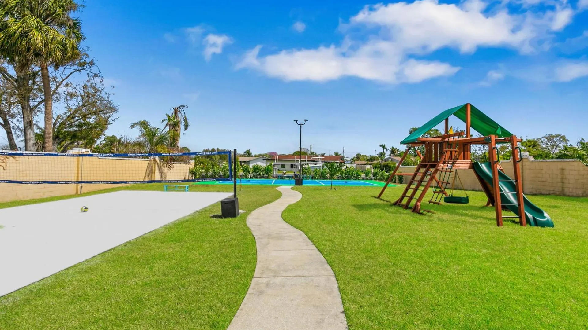 6Br Family Escape-Pool Sports Courts Game Room Tampa Tatil Evi
