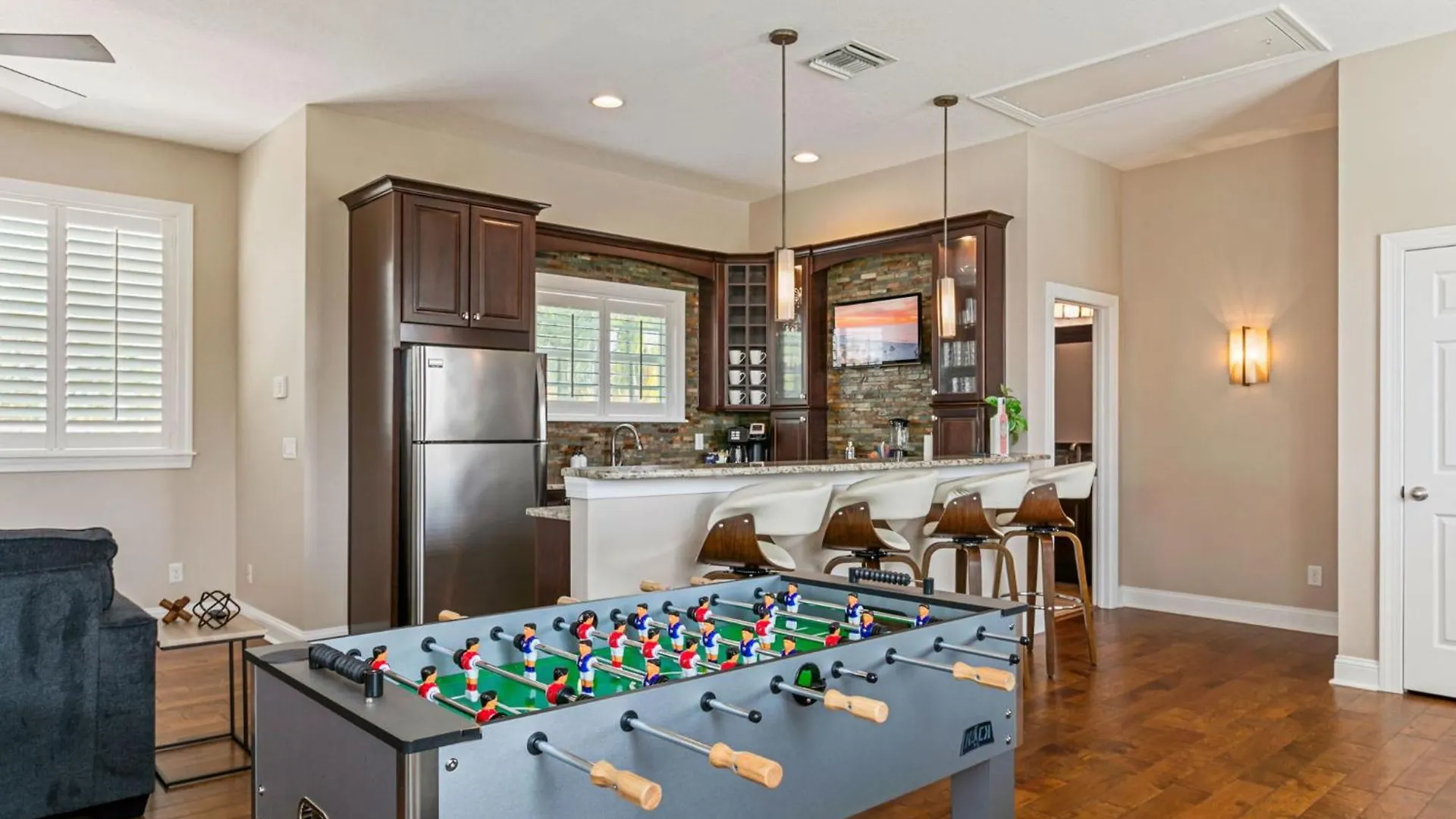6Br Family Escape-Pool Sports Courts Game Room Tampa
