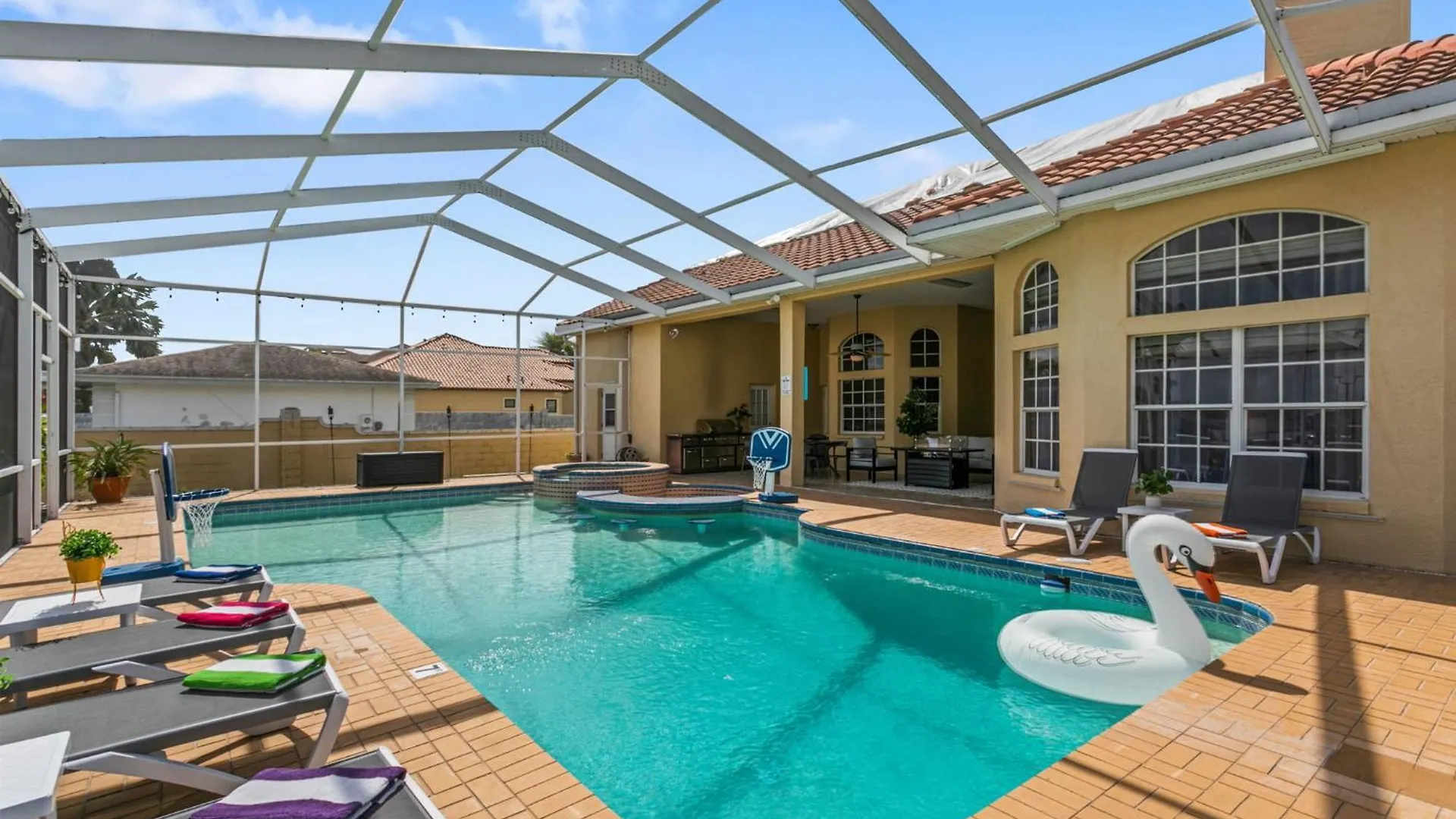 Semesterbostad 6Br Family Escape-Pool Sports Courts Game Room Tampa