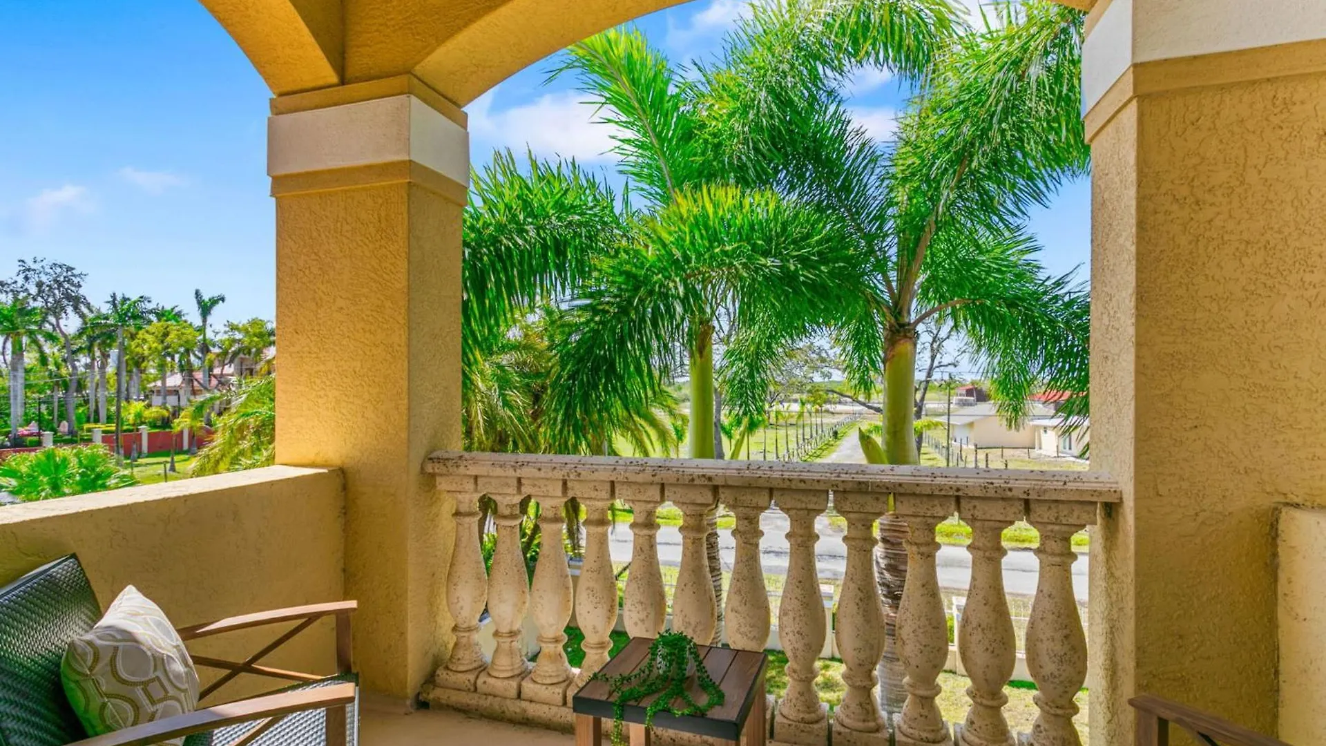 Semesterbostad 6Br Family Escape-Pool Sports Courts Game Room Tampa